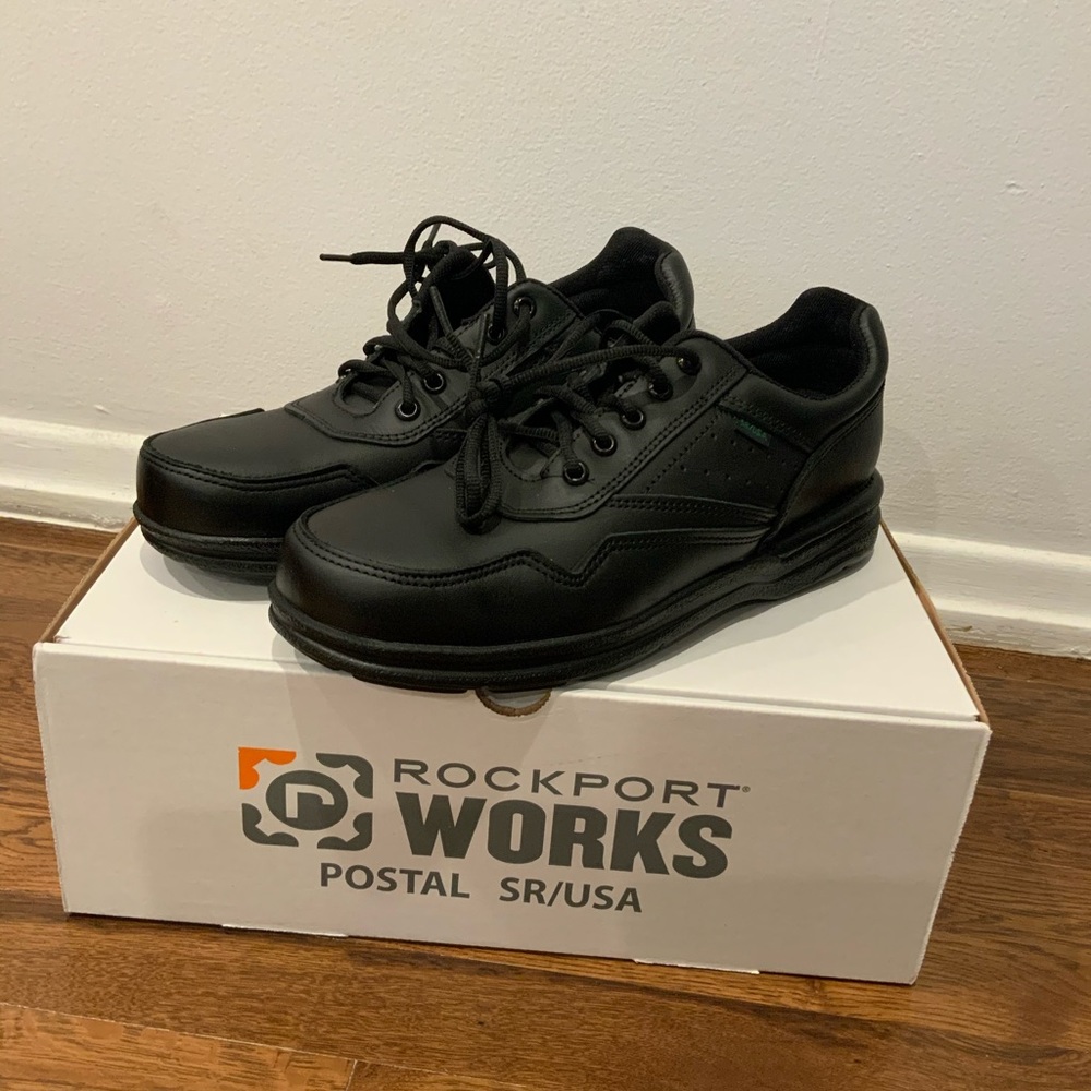NWB rockport works black men’s work shoes size 9m